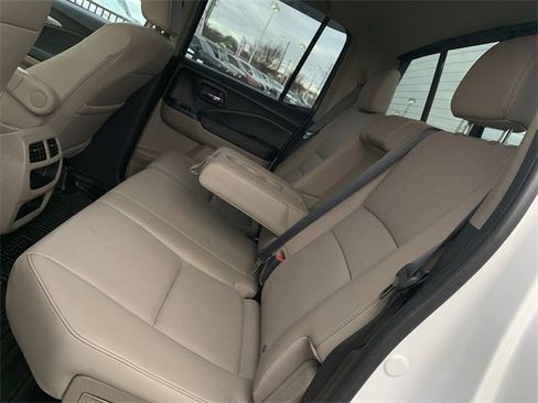 Used 2023 Honda Ridgeline RTL image 10