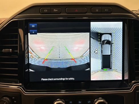 Certified 2022 Ford F250 Platinum image 35