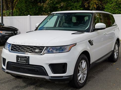 Used 2022 Land Rover Range Rover Sport SE image 3