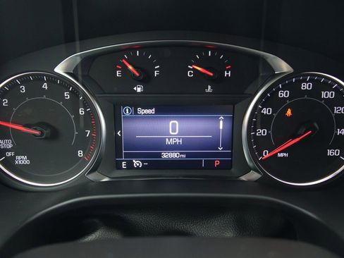 Used 2023 GMC Acadia SLE w/ Driver Convenience Package image 45