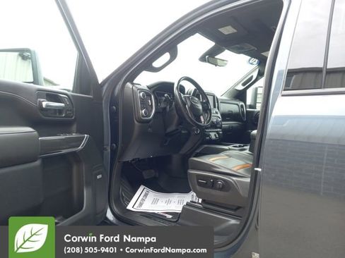 Used 2020 GMC Sierra 3500 AT4 w/ AT4 Premium Package image 9