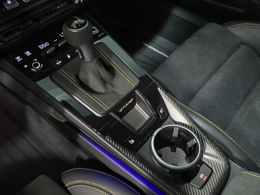 Certified 2025 Porsche 911 GT3 RS RWD image 20
