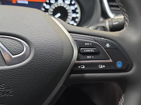 Certified 2025 INFINITI QX55 Luxe AWD/4WD image 14