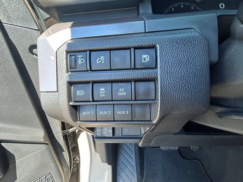 Used 2026 Toyota Tacoma TRD Off-Road w/ TRD Off Road Upgrade Package AWD/4WD image 12