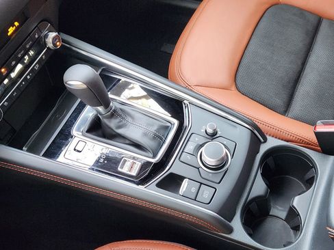 Certified 2025 MAZDA CX-5 Carbon Edition image 19