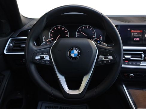 Used 2019 BMW 330i Sedan w/ Driving Assistance Package image 32