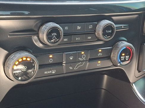 Certified 2021 Ford F150 XL w/ STX Appearance Package AWD/4WD image 17