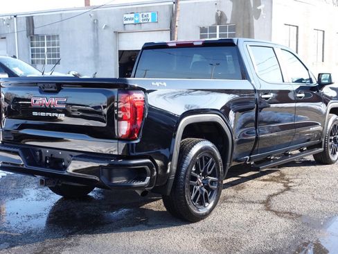 Used 2024 GMC Sierra 1500 Pro w/ Graphite Edition image 3
