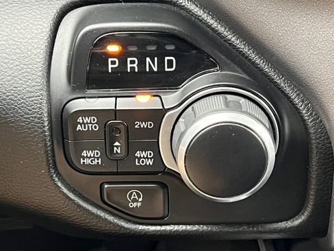 Used 2021 RAM 1500 Big Horn image 32