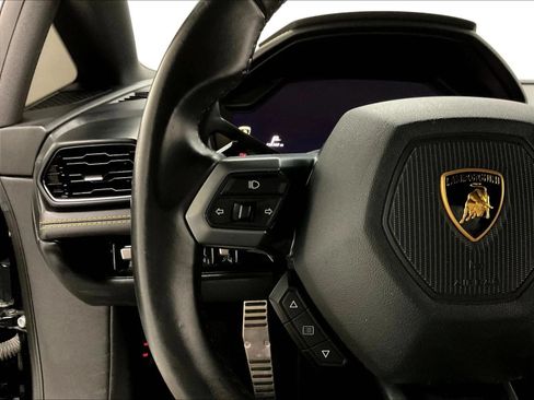 Used 2017 Lamborghini Huracan LP 580-2 RWD image 17