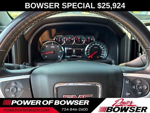 Used 2017 GMC Sierra 1500 SLE w/ SLE Value Package AWD/4WD image 19