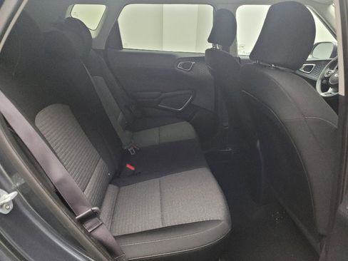 Used 2020 Kia Soul S FWD image 19