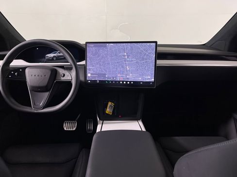 Used 2024 Tesla Model X AWD/4WD image 14