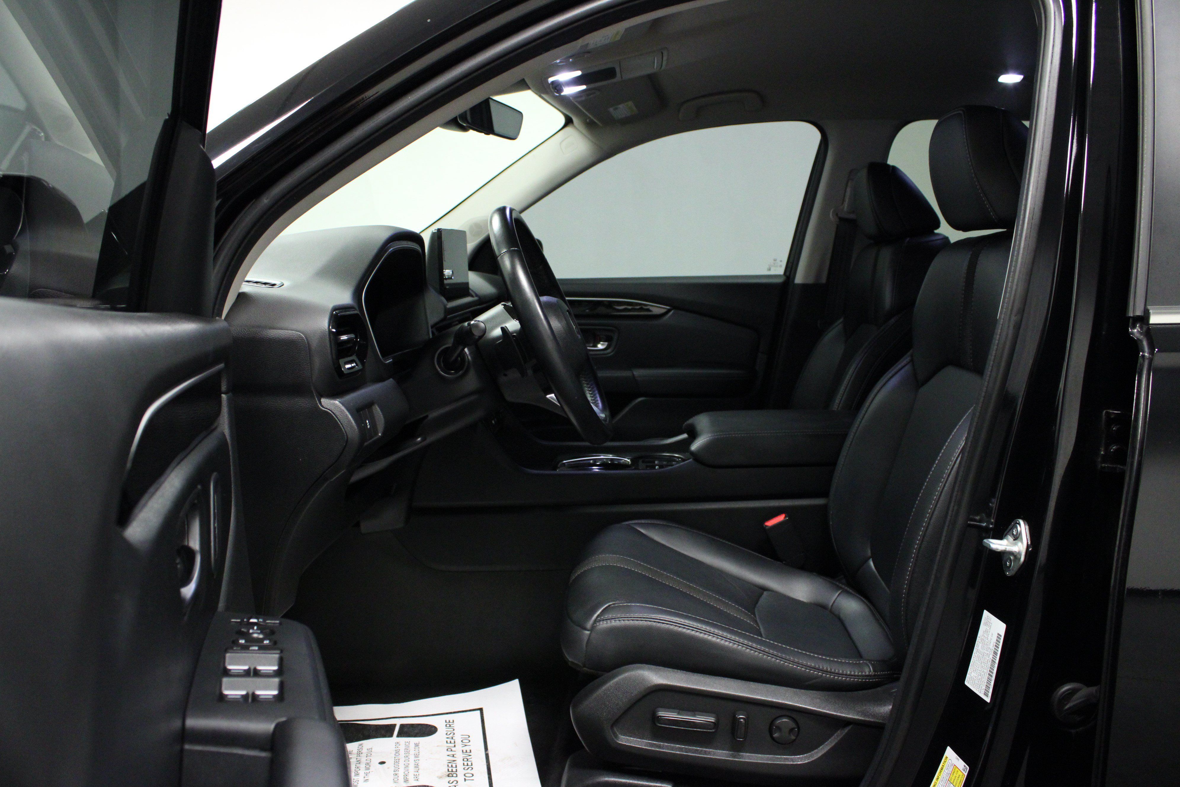 Used 2023 Honda Pilot EX-L image 12