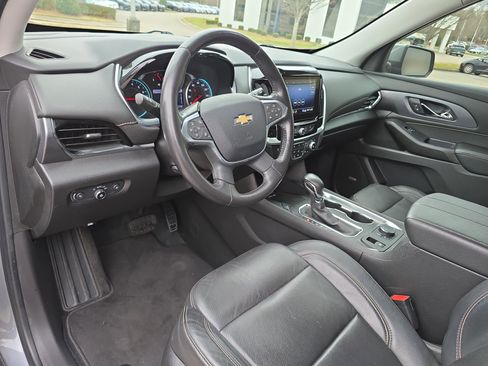 Used 2021 Chevrolet Traverse Premier image 17