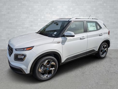 New 2026 Hyundai Venue SEL image 8