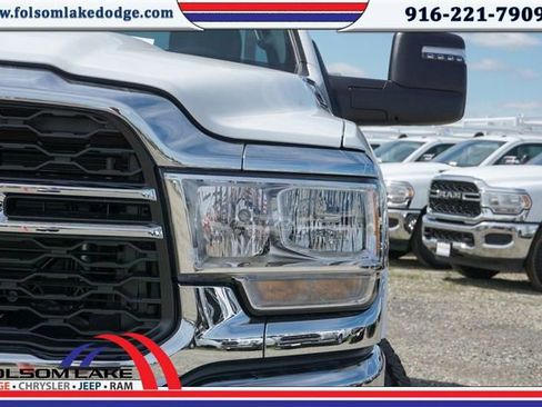 New 2024 RAM 2500 Tradesman w/ Chrome Appearance Group image 3