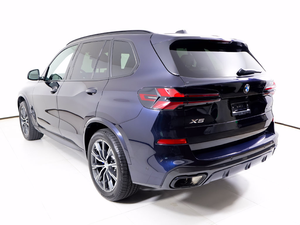 Used 2026 BMW X5 xDrive40i w/ Executive Package AWD/4WD image 3