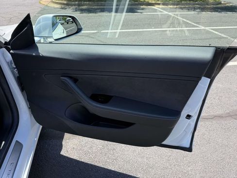 Used 2019 Tesla Model 3 Performance AWD/4WD image 15