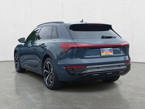 Used 2024 Audi Q8 e-tron Premium Plus w/ Premium Plus Package AWD/4WD image 7