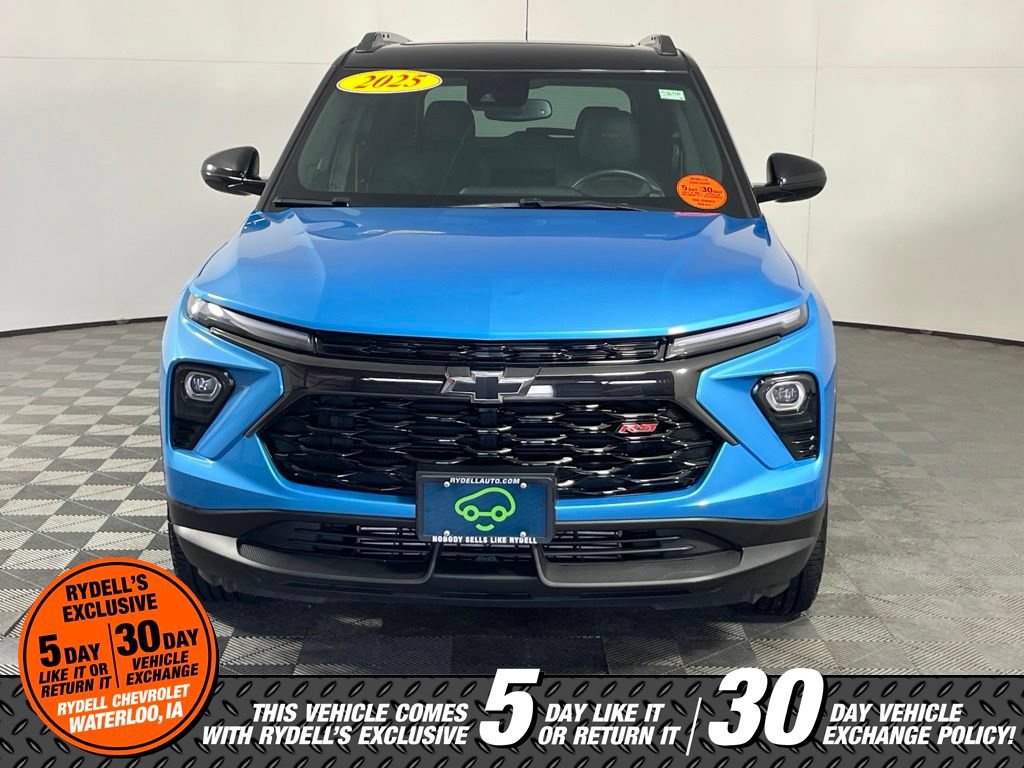 Used 2025 Chevrolet TrailBlazer RS w/ Convenience Package AWD/4WD image 16