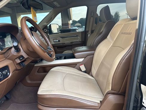 Used 2021 RAM 2500 Laramie AWD/4WD image 5