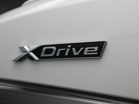 Used 2025 BMW 430i xDrive Coupe w/ M Sport Package AWD/4WD image 33