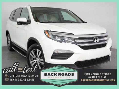 Used 2017 Honda Pilot EX image 1