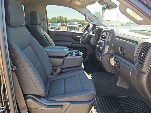 New 2026 Chevrolet Silverado 1500 W/T w/ WT Value Package AWD/4WD image 18