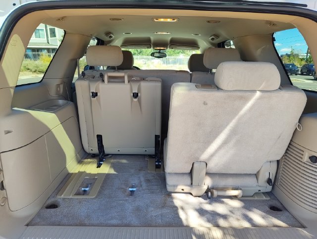 Used 2009 Chevrolet Tahoe LT RWD image 11
