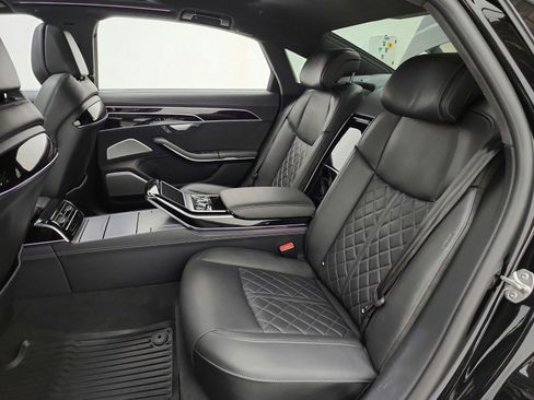 Used 2022 Audi S8 AWD/4WD image 15