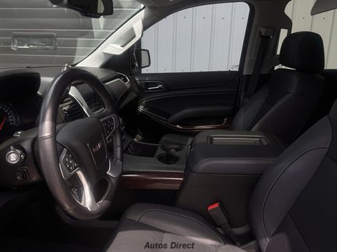 Used 2020 GMC Yukon SLT w/ Premium Edition RWD image 16