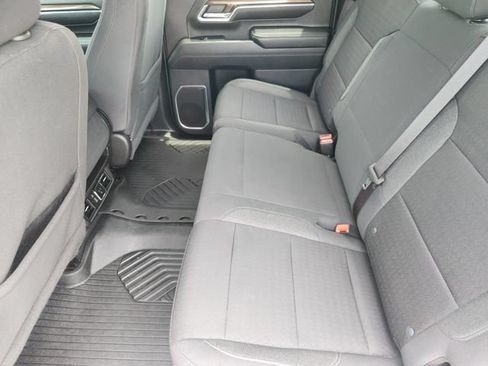 Used 2024 Chevrolet Silverado 2500 LT AWD/4WD image 30