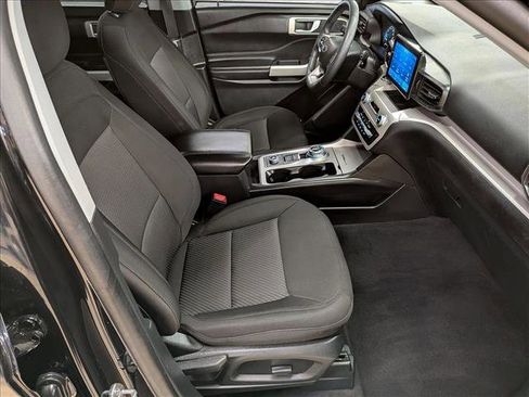 Certified 2023 Ford Explorer XLT AWD/4WD image 23