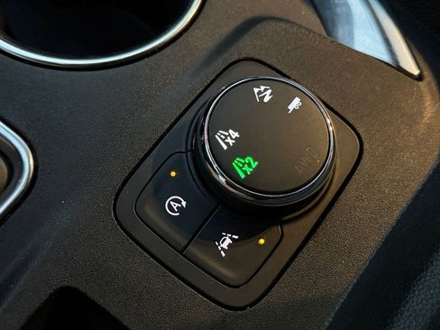 Used 2023 Chevrolet Traverse High Country w/ LPO, Floor Liner Package image 25