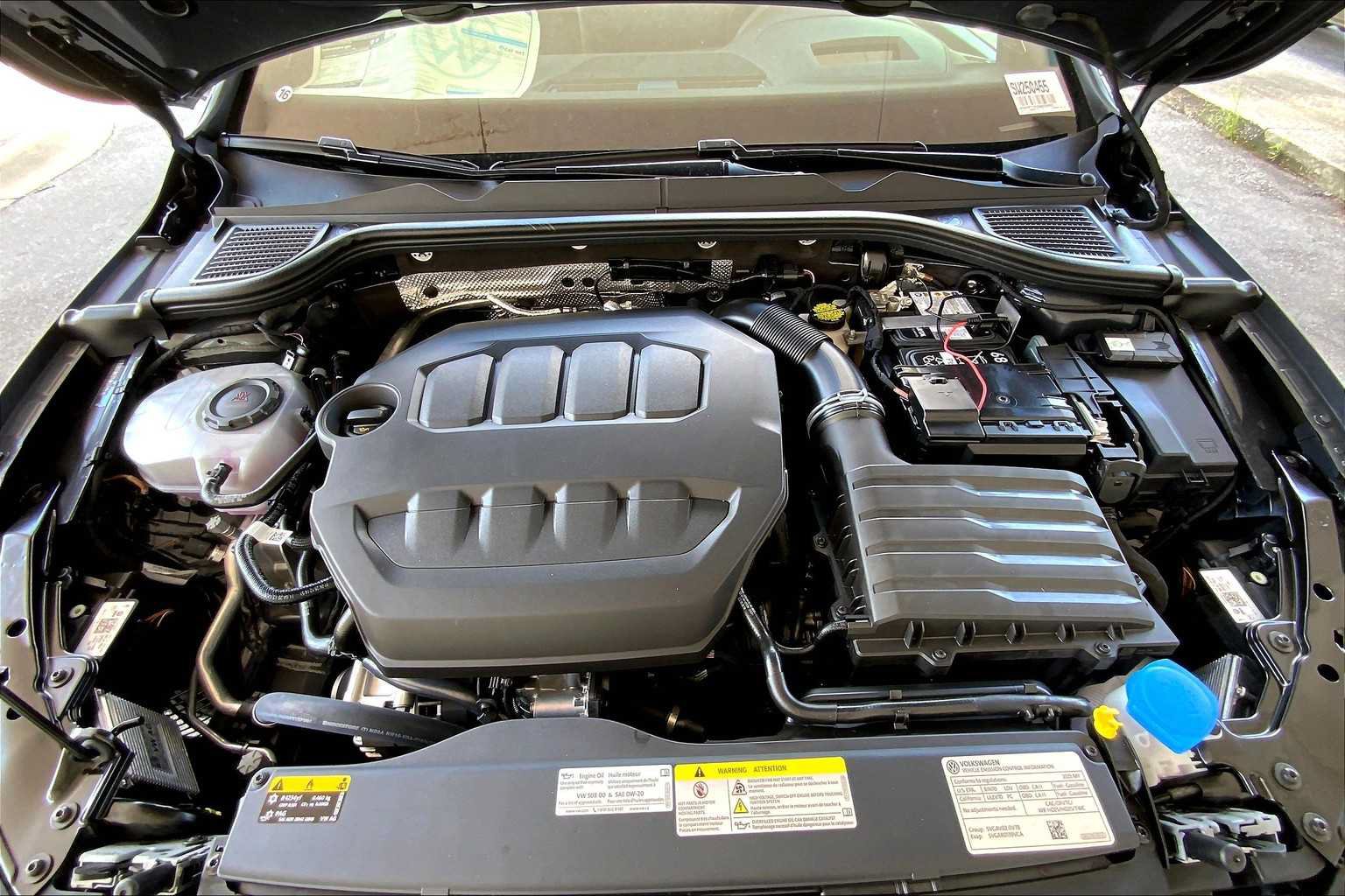 Used 2025 Volkswagen GTI Autobahn FWD image 16