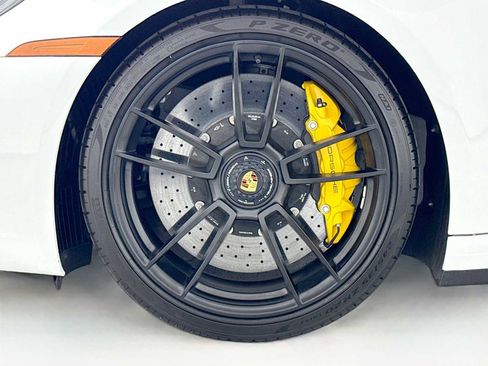 Used 2022 Porsche 911 Carrera 4 GTS image 32