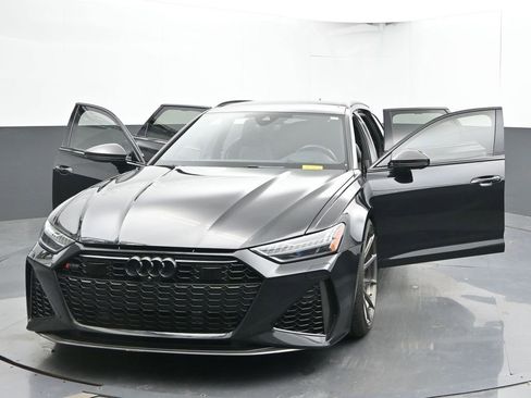 Used 2022 Audi RS 6 w/ Carbon Optic Package image 49