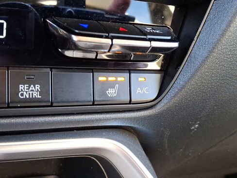 Used 2024 MAZDA CX-90 3.3 Turbo w/ Premium Package image 31