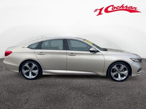 Certified 2018 Honda Accord Touring image 20