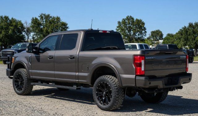 Used 2018 Ford F250 Lariat w/ Lariat Ultimate Package AWD/4WD image 3