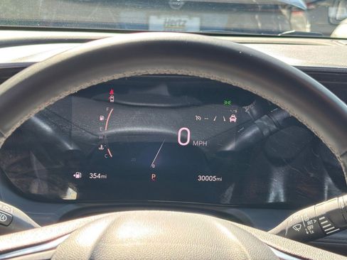 Used 2025 Buick Encore GX Preferred FWD image 39