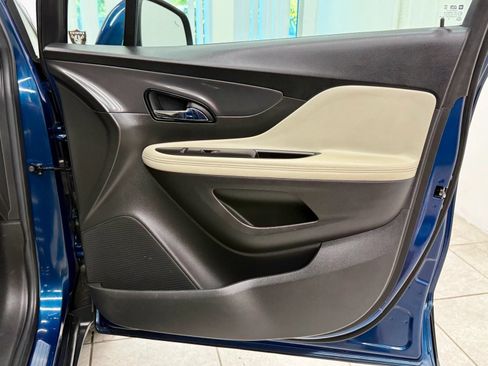 Used 2019 Buick Encore Sport Touring w/ Safety Package FWD image 22