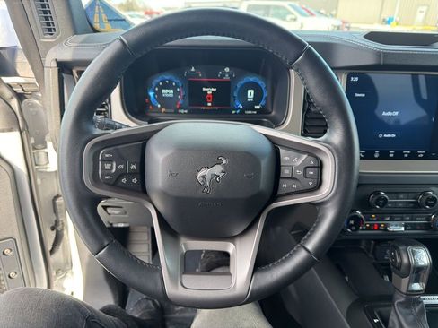 Used 2025 Ford Bronco Outer Banks image 16