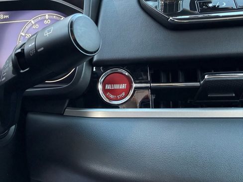 Used 2024 Mitsubishi Outlander SEL image 51