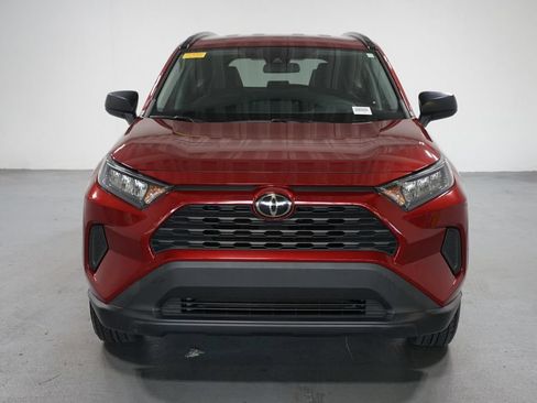 Certified 2020 Toyota RAV4 LE FWD image 2