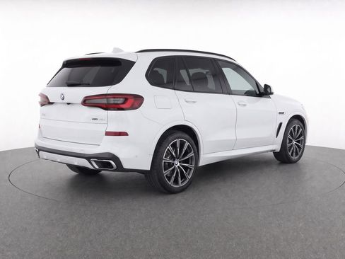 Used 2022 BMW X5 xDrive45e w/ M Sport Package AWD/4WD image 3