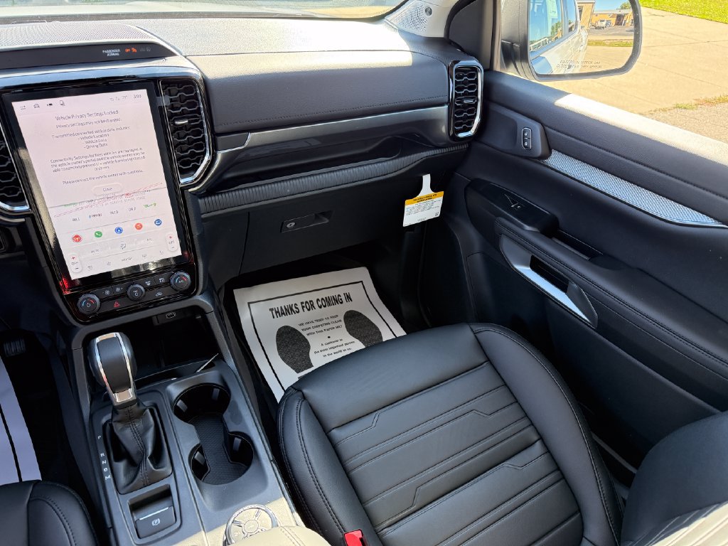 New 2026 Ford Ranger Lariat w/ Black Appearance Package AWD/4WD image 25