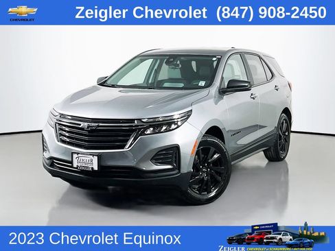 Used 2023 Chevrolet Equinox LS w/ LS Convenience Package AWD/4WD image 1