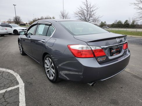 Used 2015 Honda Accord Sport image 13